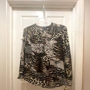 New Directions Button-up V-neck Top Leopard Animal Print Adjustable Sleeves “S”